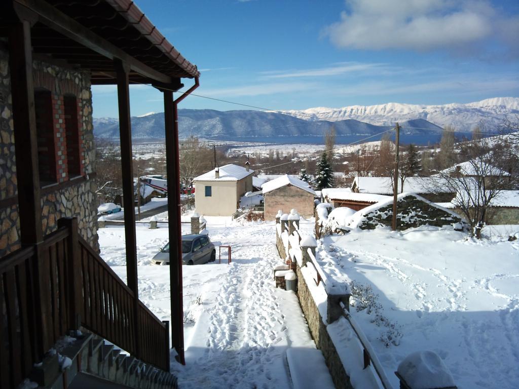 Varnous Hotel Agios Germanos Quarto foto